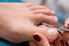 Pedicure as a way to infect nail fungus